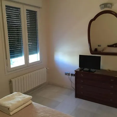 شقة Amplio Piso En Nervion, Excelente Zona De La Ciudad. إشبيلية